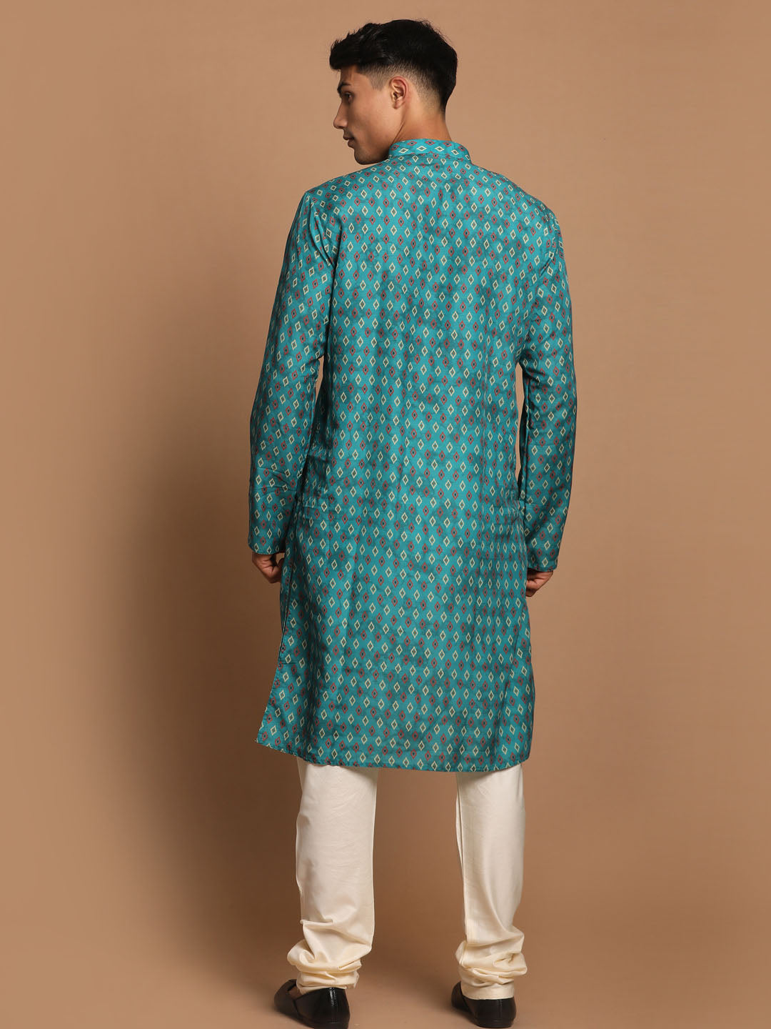 Men's Green Cotton Blend Straight Kurta Pyjama Set