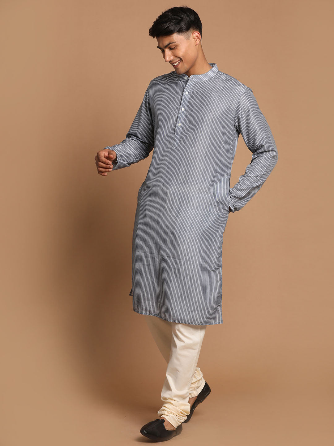 Men's Grey Cotton Blend Straight Kurta Pyjama Set