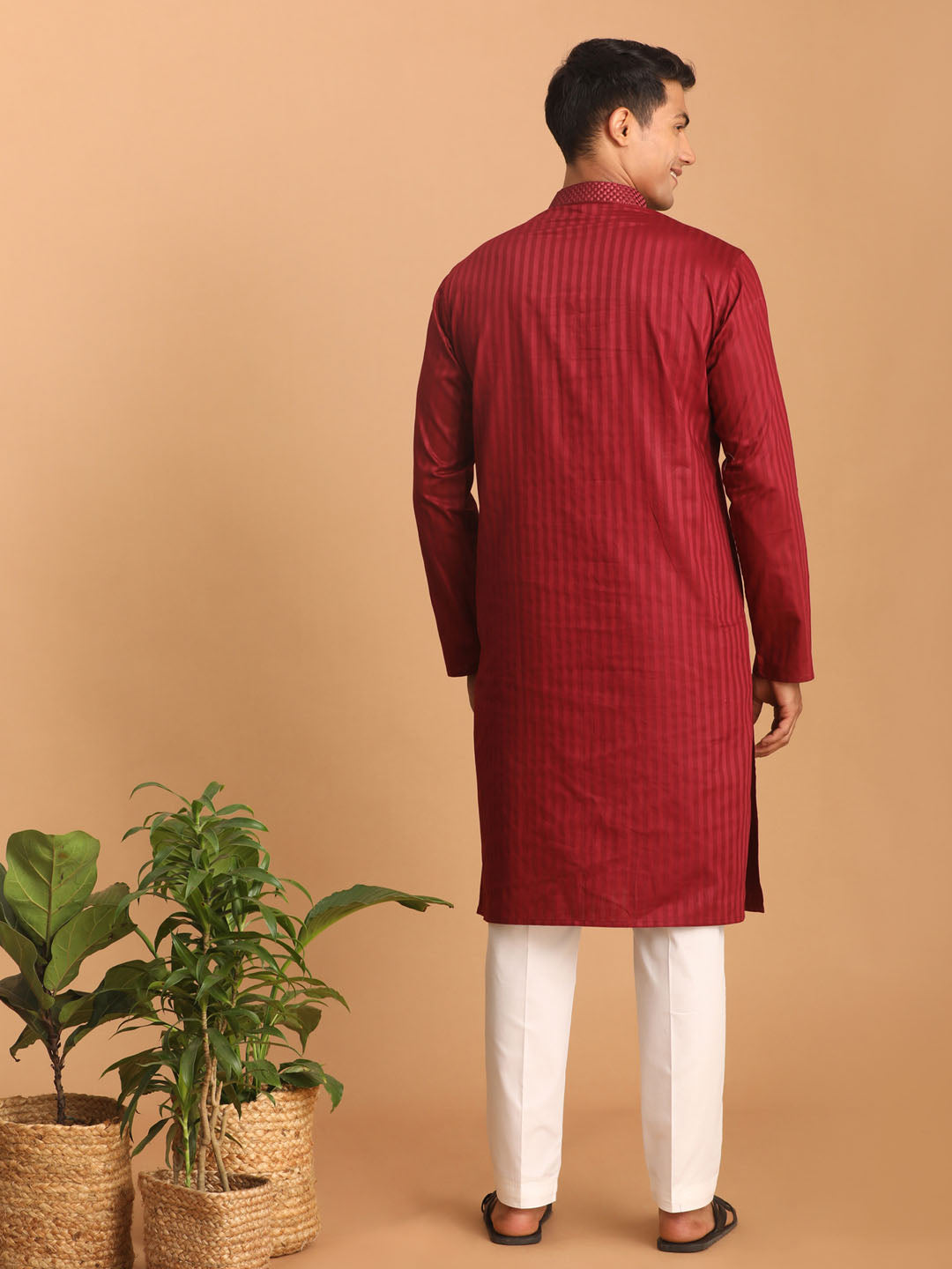 Men's Maroon Cotton Blend Straight Kurta Pyjama Set