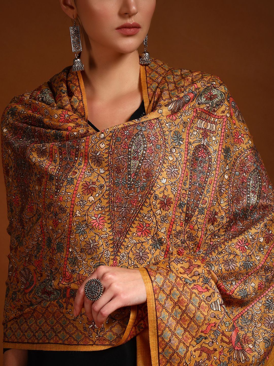 Dhiyona PA Women Ethnic Motifs Embroidered Shawl