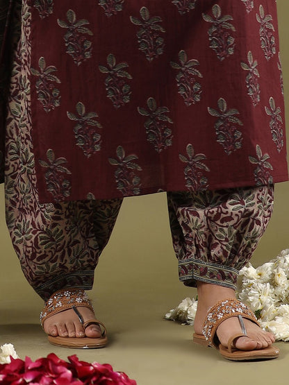 Dhiyona IE Women Floral Printed Regular Pure Cotton Kurta with Salwar & With Dupatta