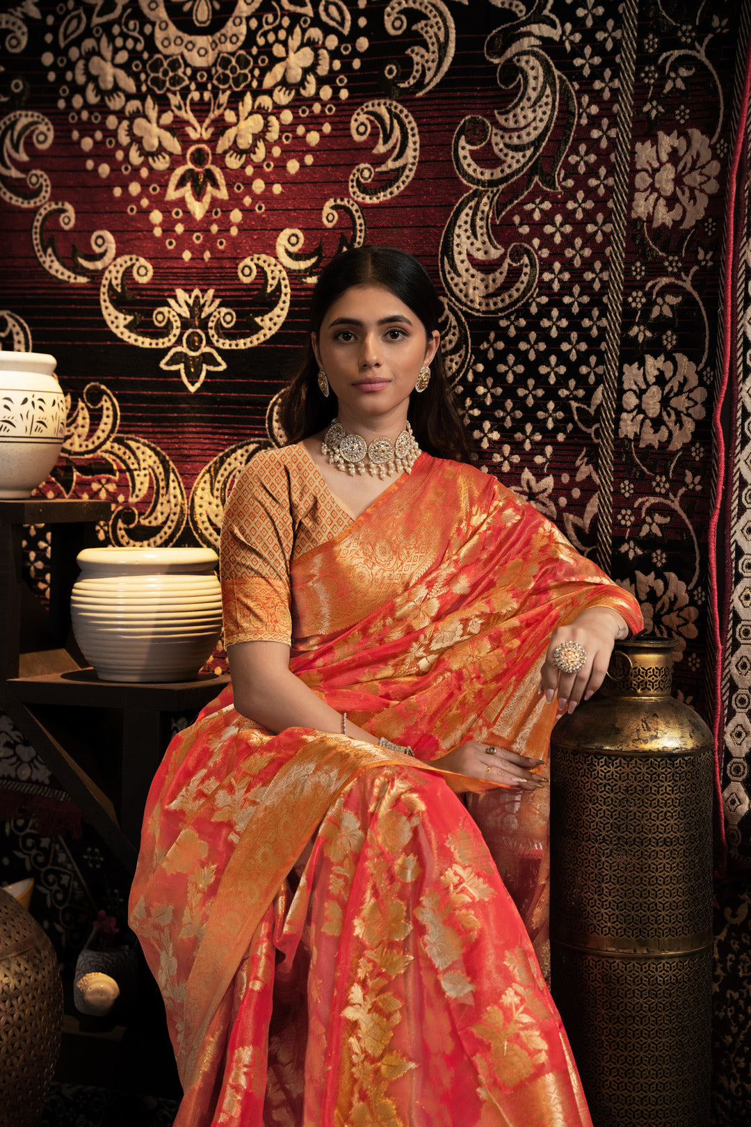 Dhiyona GR Women's Vedika Red Jimmi Choo Zari Woven Saree