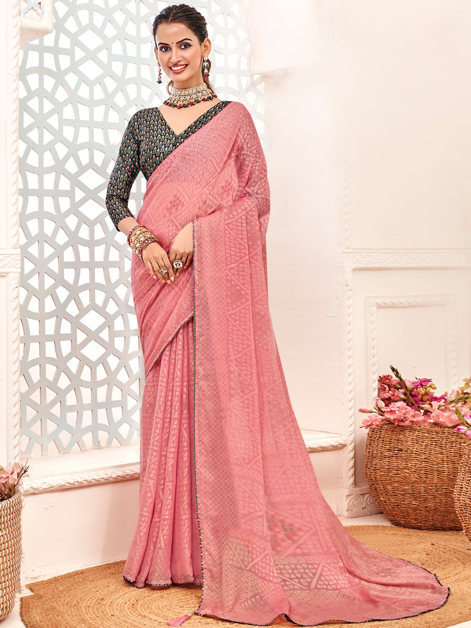 Women's Brasso Pink Printed Designer Saree With Blouse Piece