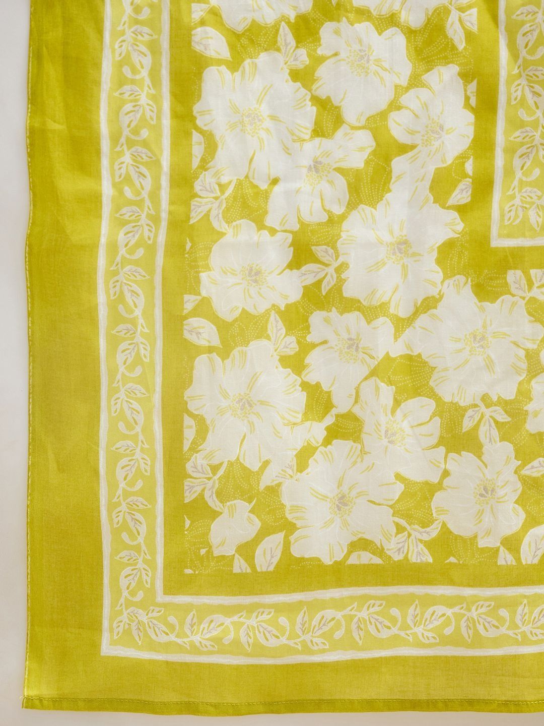 Women Printed Regular Pure Cotton Kurta with Trousers & With Dupatta