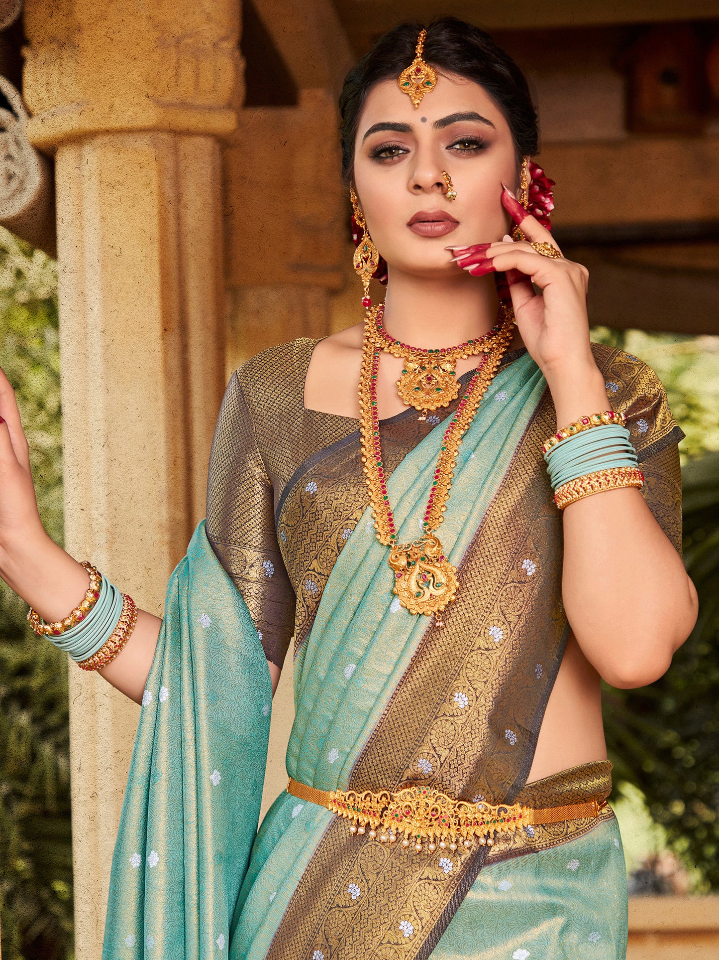 Women's Kanjeevaram Silk Blue Woven Design Designer Saree With Blouse Piece