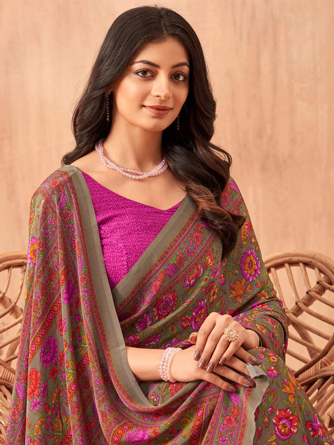 Women's Crepe Pink Printed Designer Saree With Blouse Piece