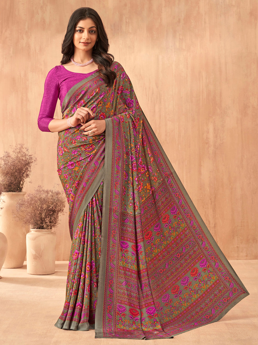 Women's Crepe Pink Printed Designer Saree With Blouse Piece