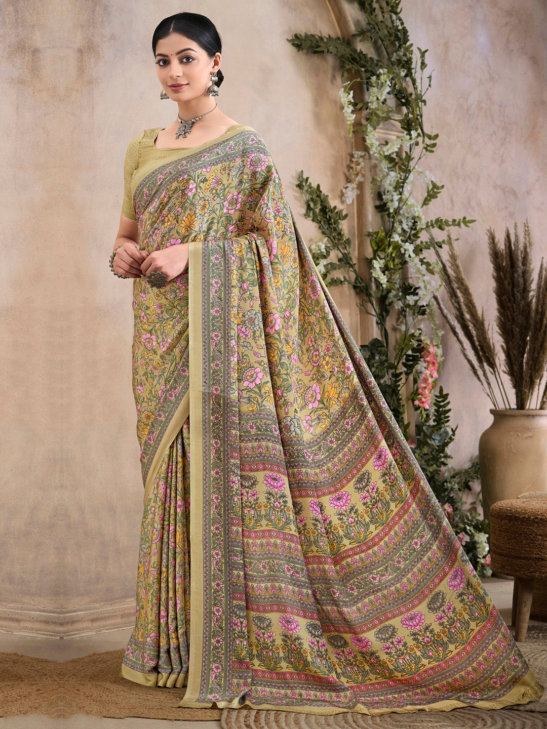 Women's Crepe Beige Printed Designer Saree With Blouse Piece