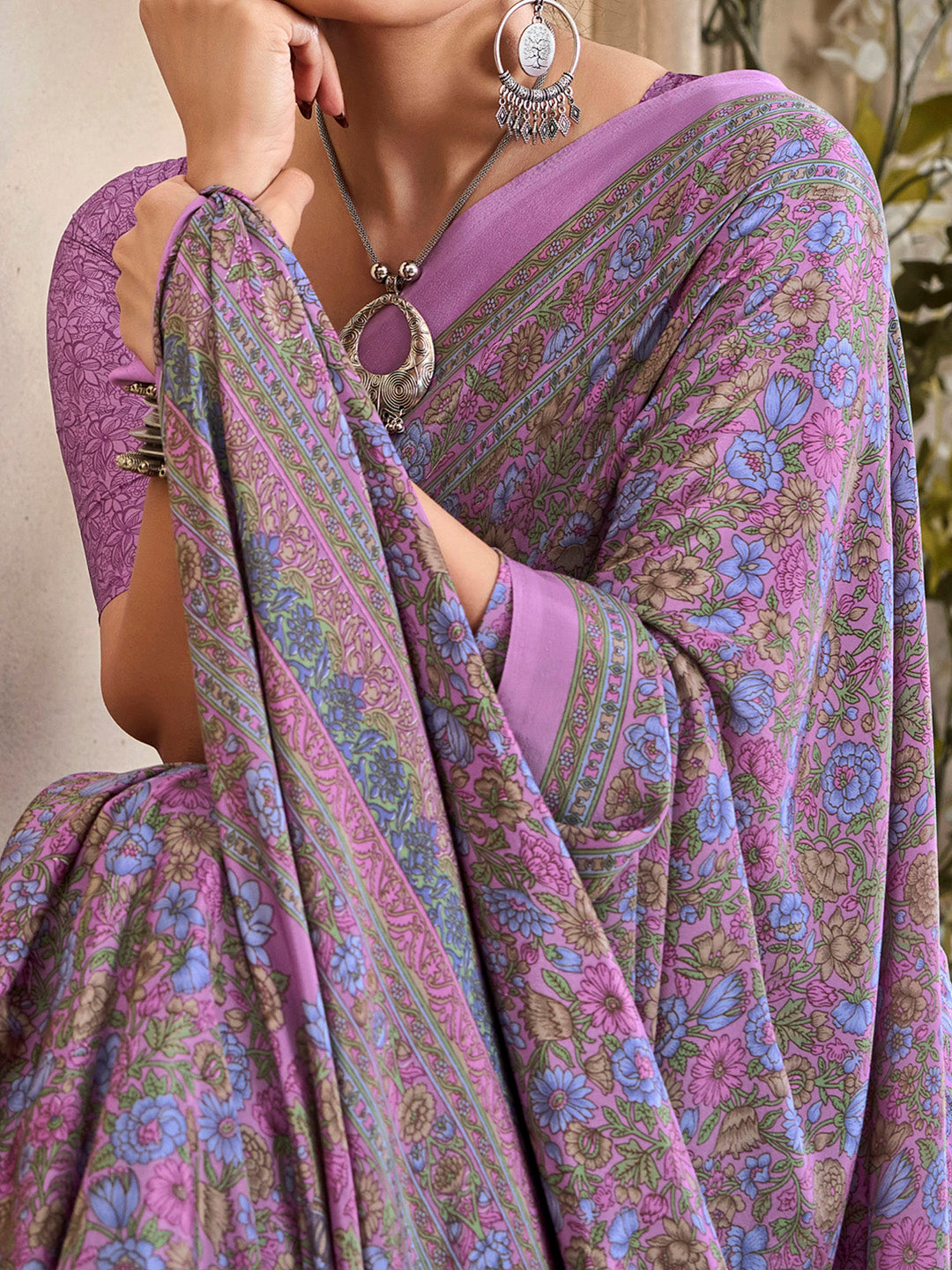 Women's Crepe Mauve Printed Designer Saree With Blouse Piece