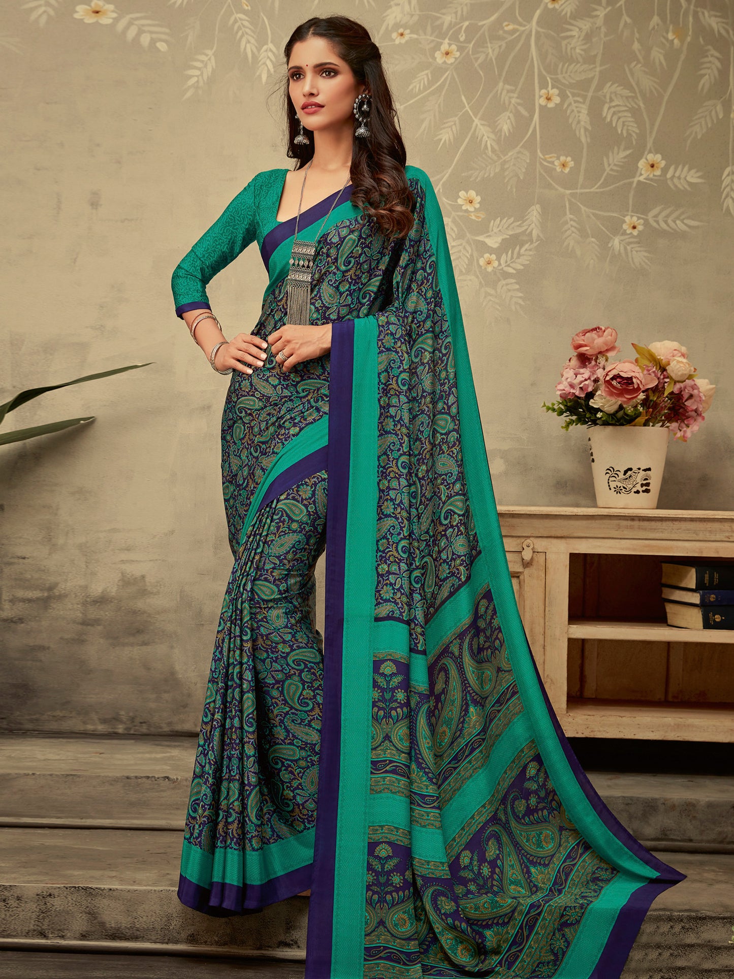 Women's Crepe Navy Blue Printed Designer Saree With Blouse Piece