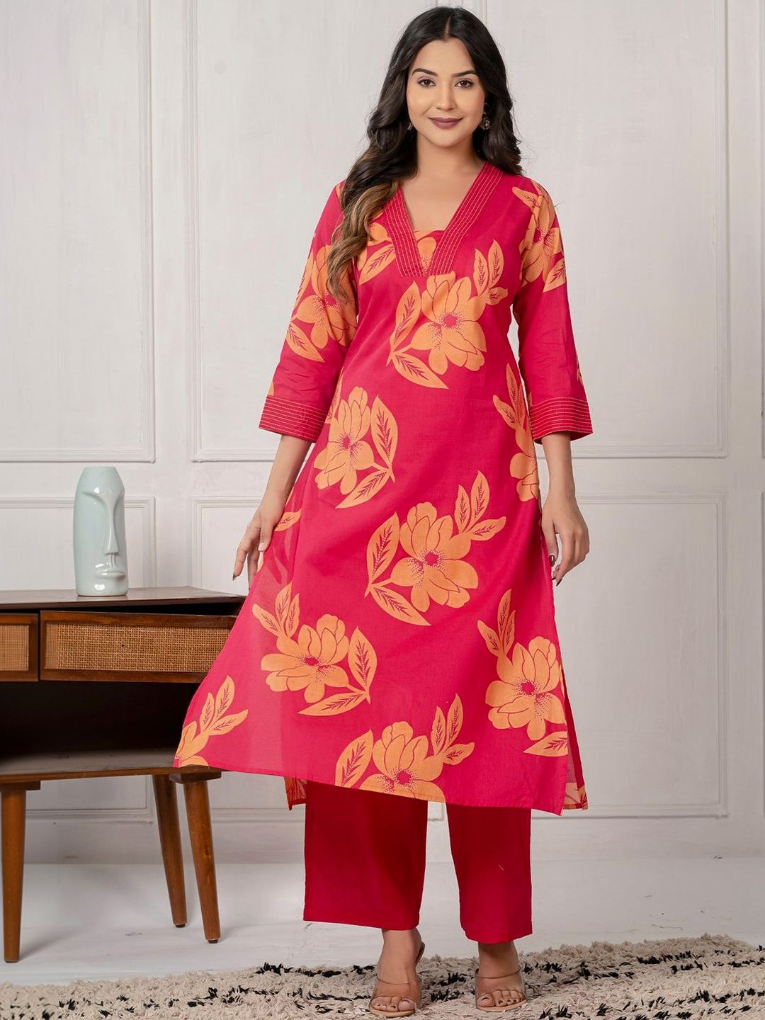Women Floral Printed Regular Pure Cotton Kurta with Trousers
