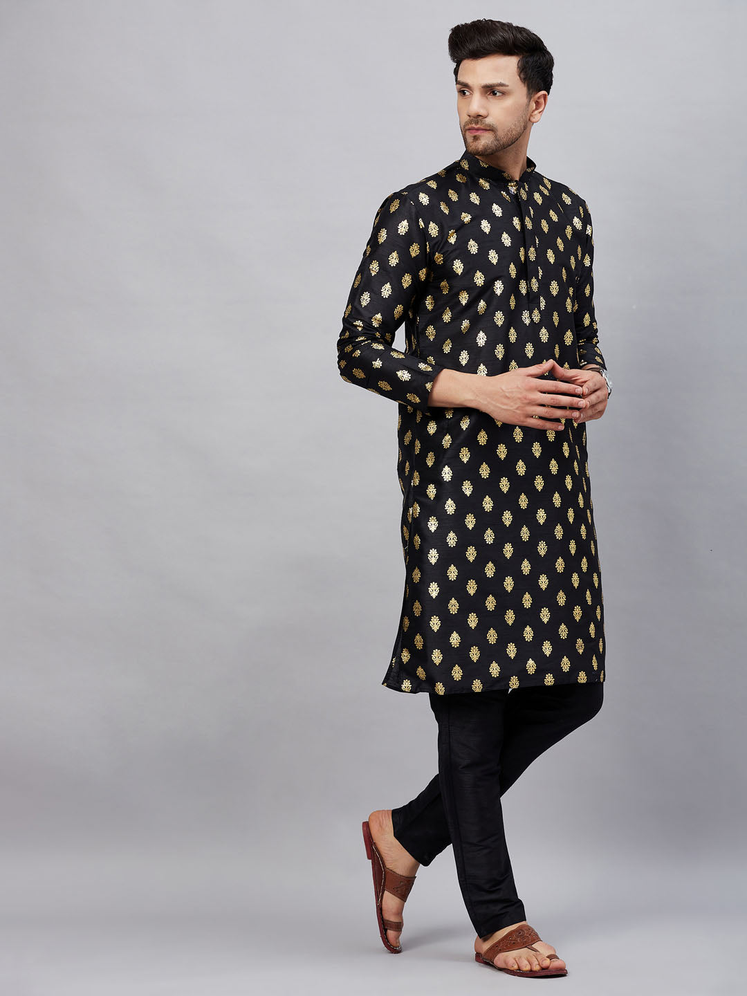 Men's Black Silk Blend Straight Kurta Pyjama Set