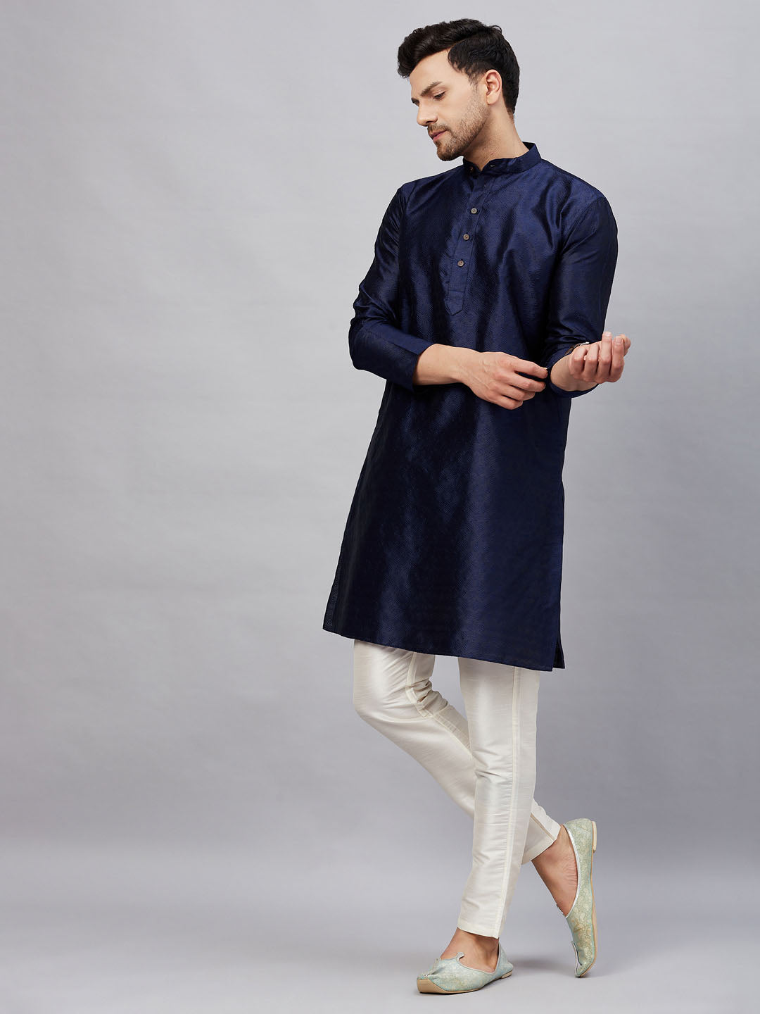 Men's Navy blue Silk Blend Straight Kurta Pyjama Set
