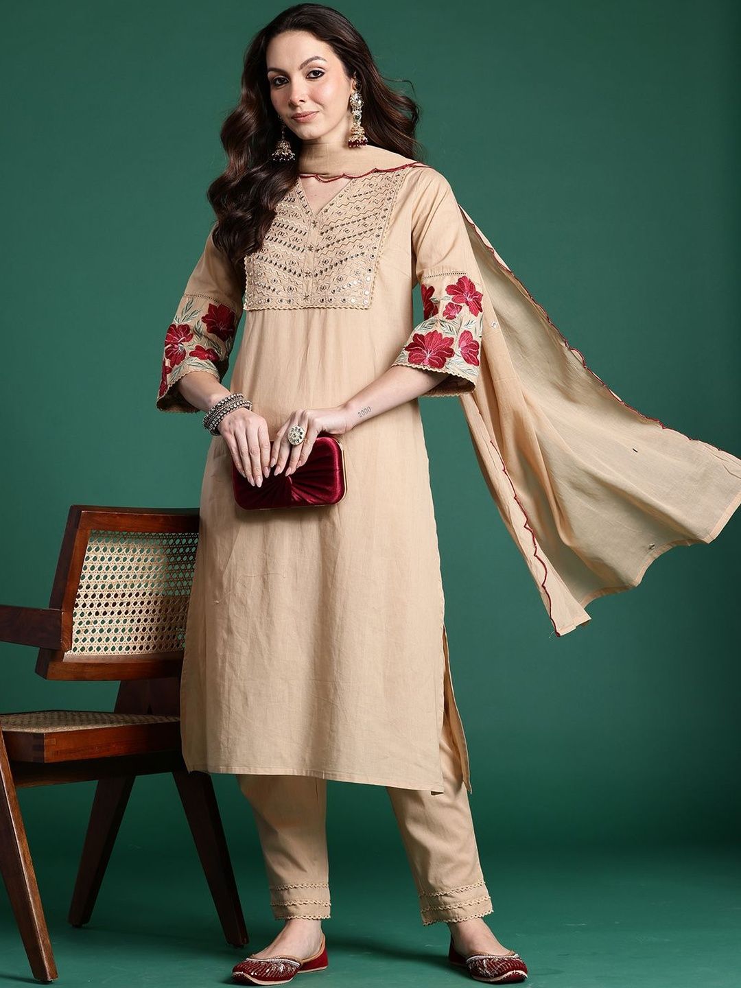 Women Floral Embroidered Cotton Kurta with Trousers & Dupatta