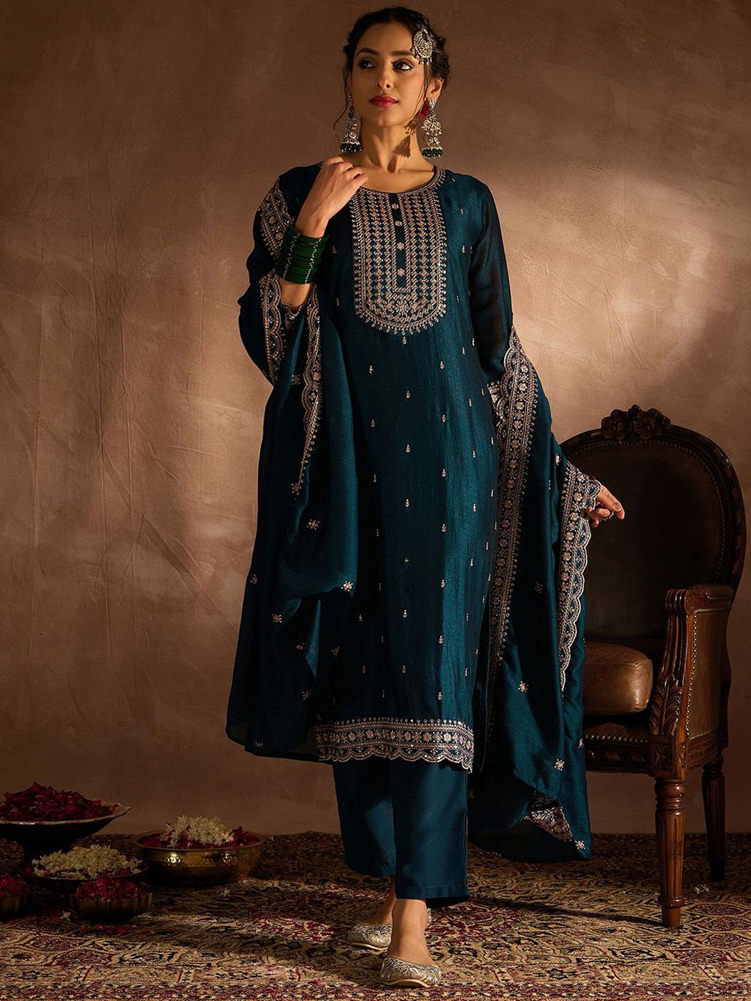 Dhiyona IE Ethnic Motifs Embroidered Thread Work Straight Kurta With Trousers & Dupatta