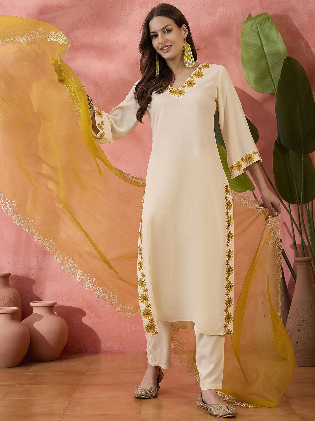 Dhiyona SN Women's Cream Floral Embroidered V-Neck Straight Kurta With Trouser And Dupatta