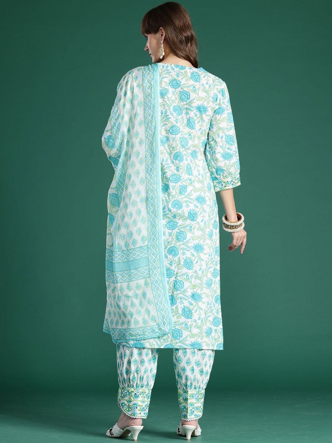 Women Floral Printed Regular Pure Cotton Kurta with Trousers & With Dupatta