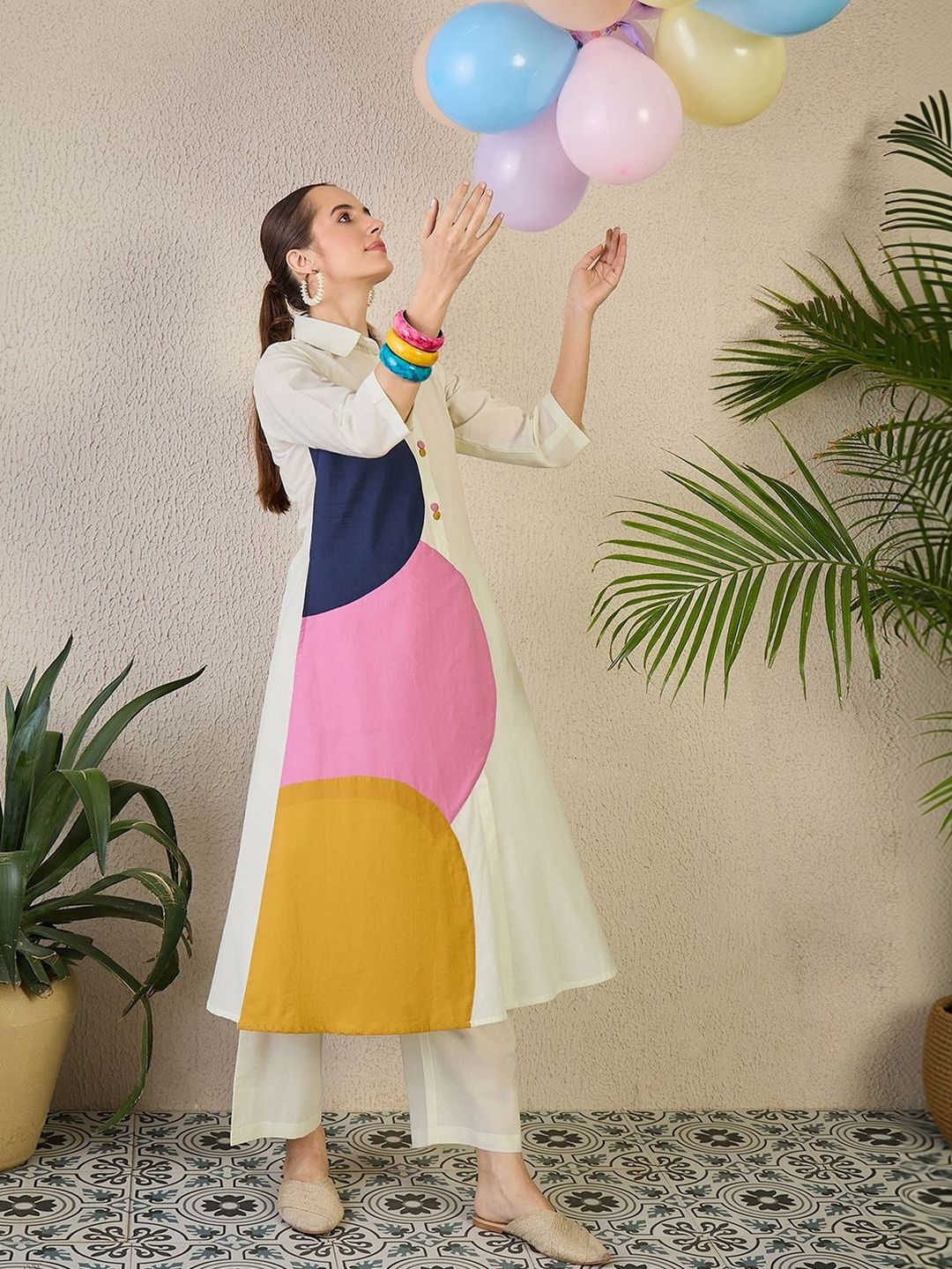Women Colourblocked Regular Pure Cotton Kurta with Trousers