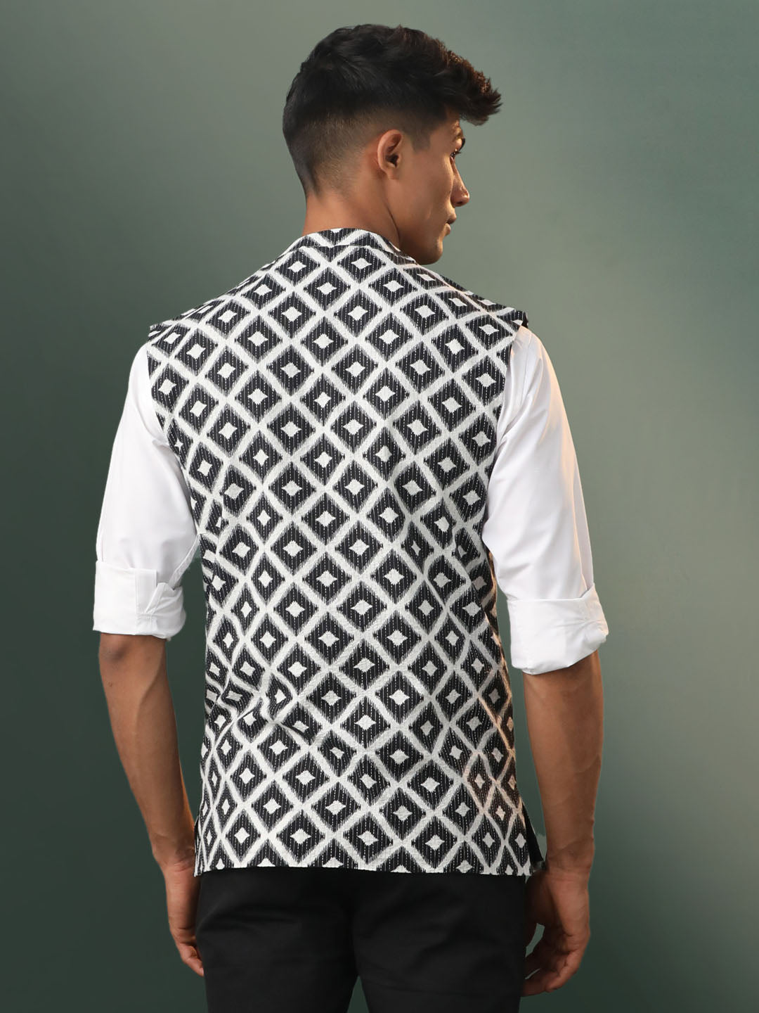 Men's Black And White Cotton Straight Nehru Jacket