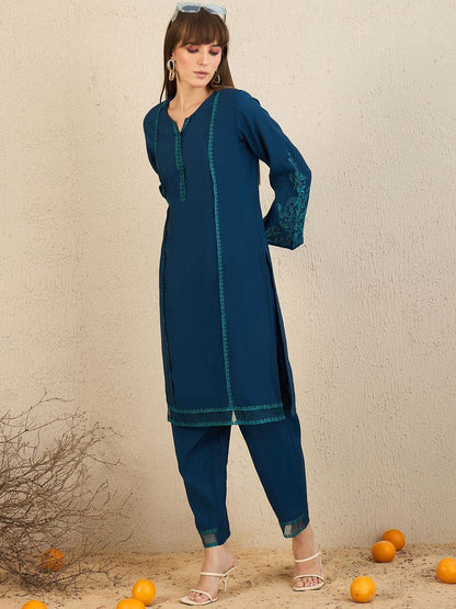 Ethnic Motifs Embroidered Thread Work Kurta With Trousers