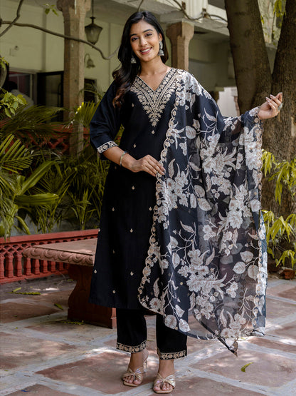 Dhiyona VV Women's Kurta and Pant Sets Viscose Rayon Fabric