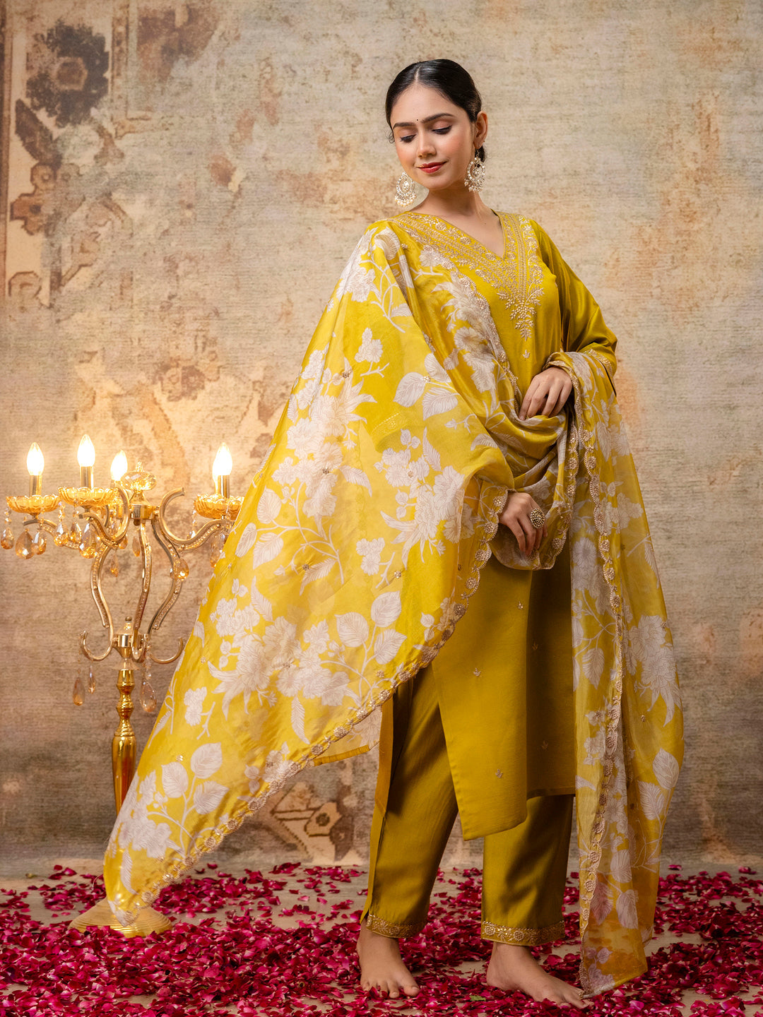 Dhiyona VV Women's Kurta and Pant Sets Viscose Rayon Fabric
