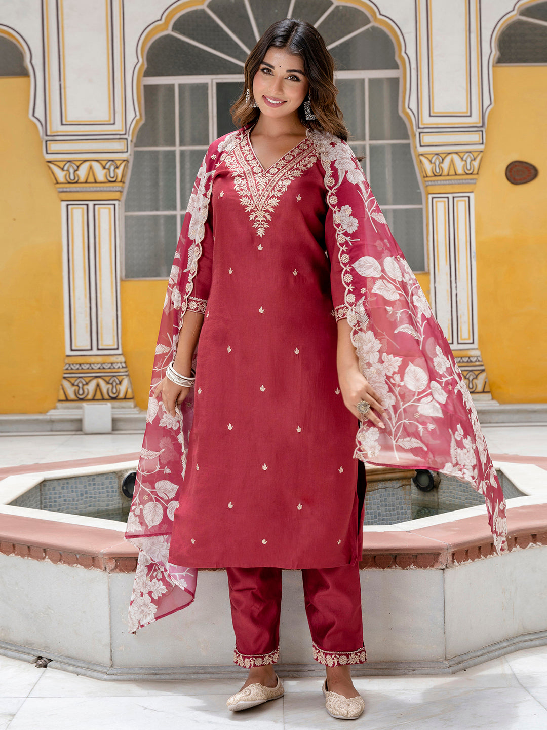 Dhiyona VV Women's Kurta and Pant Sets Viscose Rayon Fabric