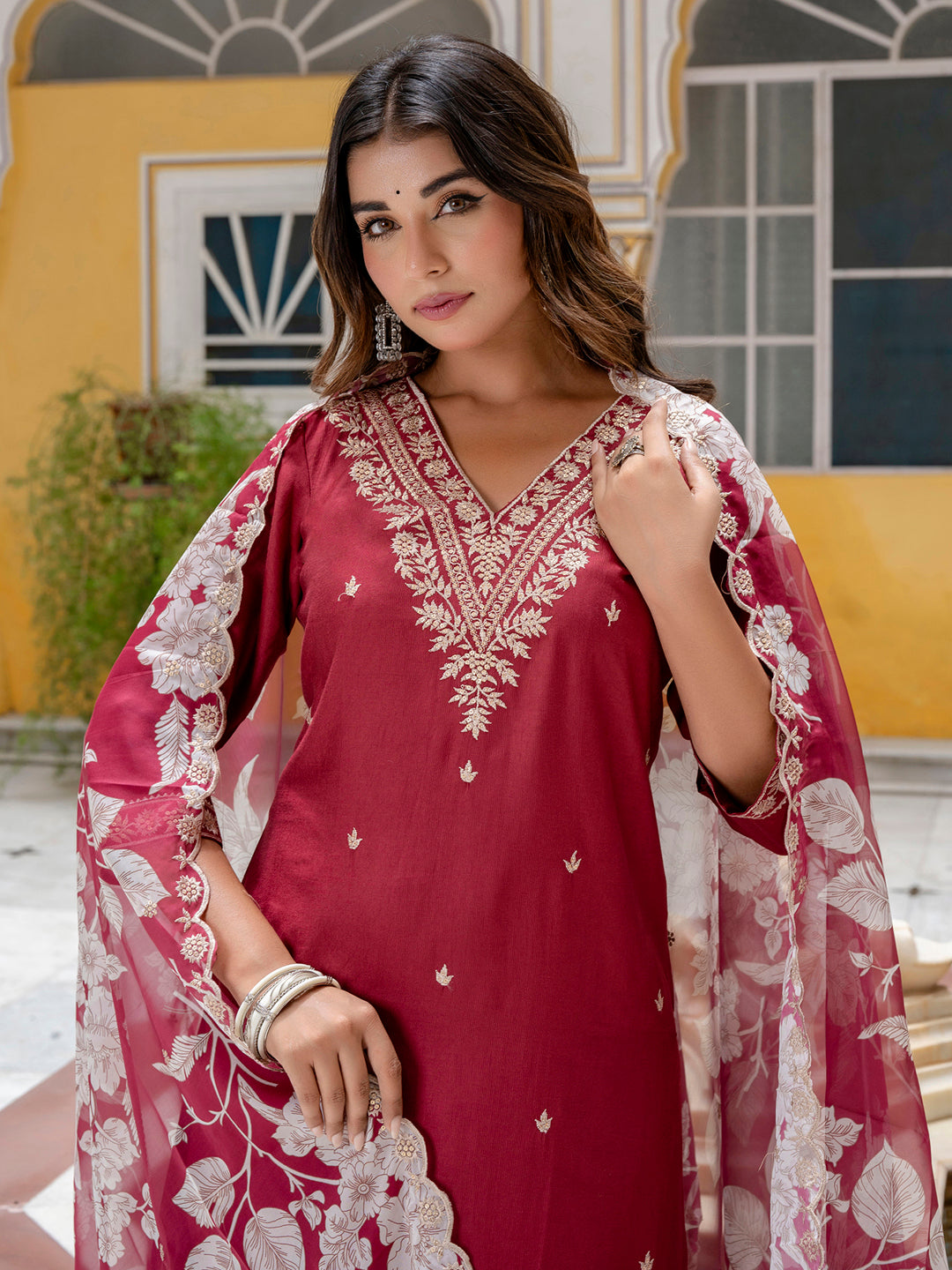 Dhiyona VV Women's Kurta and Pant Sets Viscose Rayon Fabric