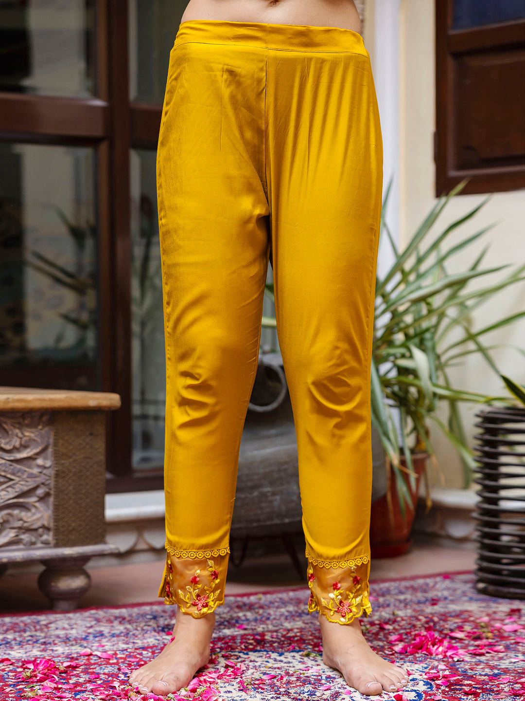 Dhiyona VV Women's Viscose Roman Silk Kurta Pant Dupatta Set