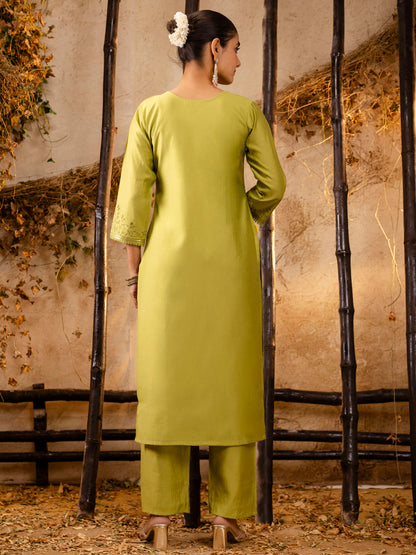 Dhiyona VV Women's Silk BlendEmbroidered Kurta And Pant Set With Dupatta