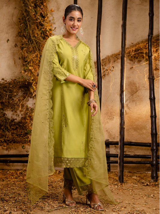 Dhiyona VV Women's Silk BlendEmbroidered Kurta And Pant Set With Dupatta