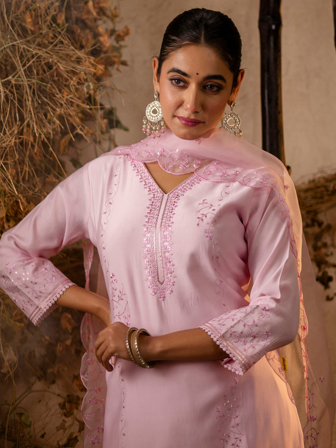 Dhiyona VV Women's Silk BlendEmbroidered Kurta And Pant Set With Dupatta