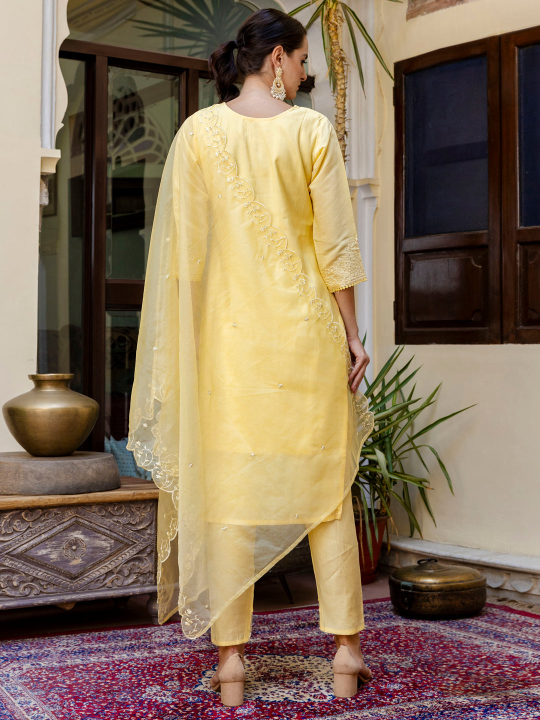Dhiyona VV Women's Silk BlendEmbroidered Kurta And Pant Set With Dupatta