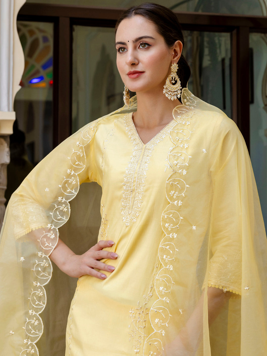 Dhiyona VV Women's Silk BlendEmbroidered Kurta And Pant Set With Dupatta