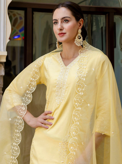 Dhiyona VV Women's Silk BlendEmbroidered Kurta And Pant Set With Dupatta