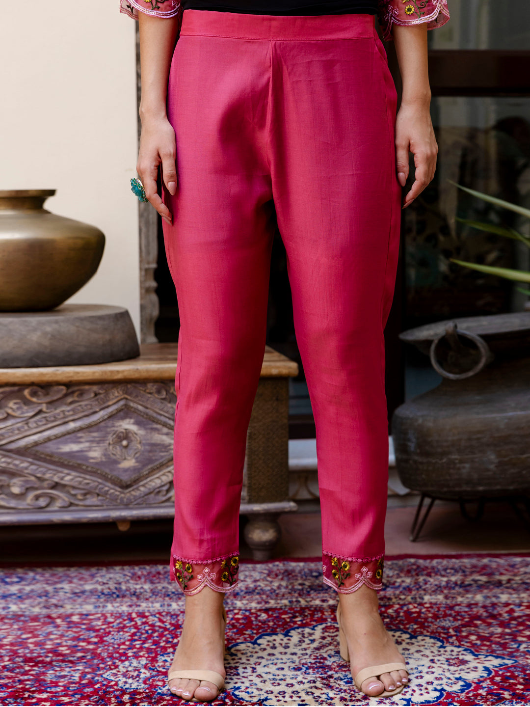 Dhiyona VV Women's Kurta and Pant Sets Viscose Roman Silk Fabric