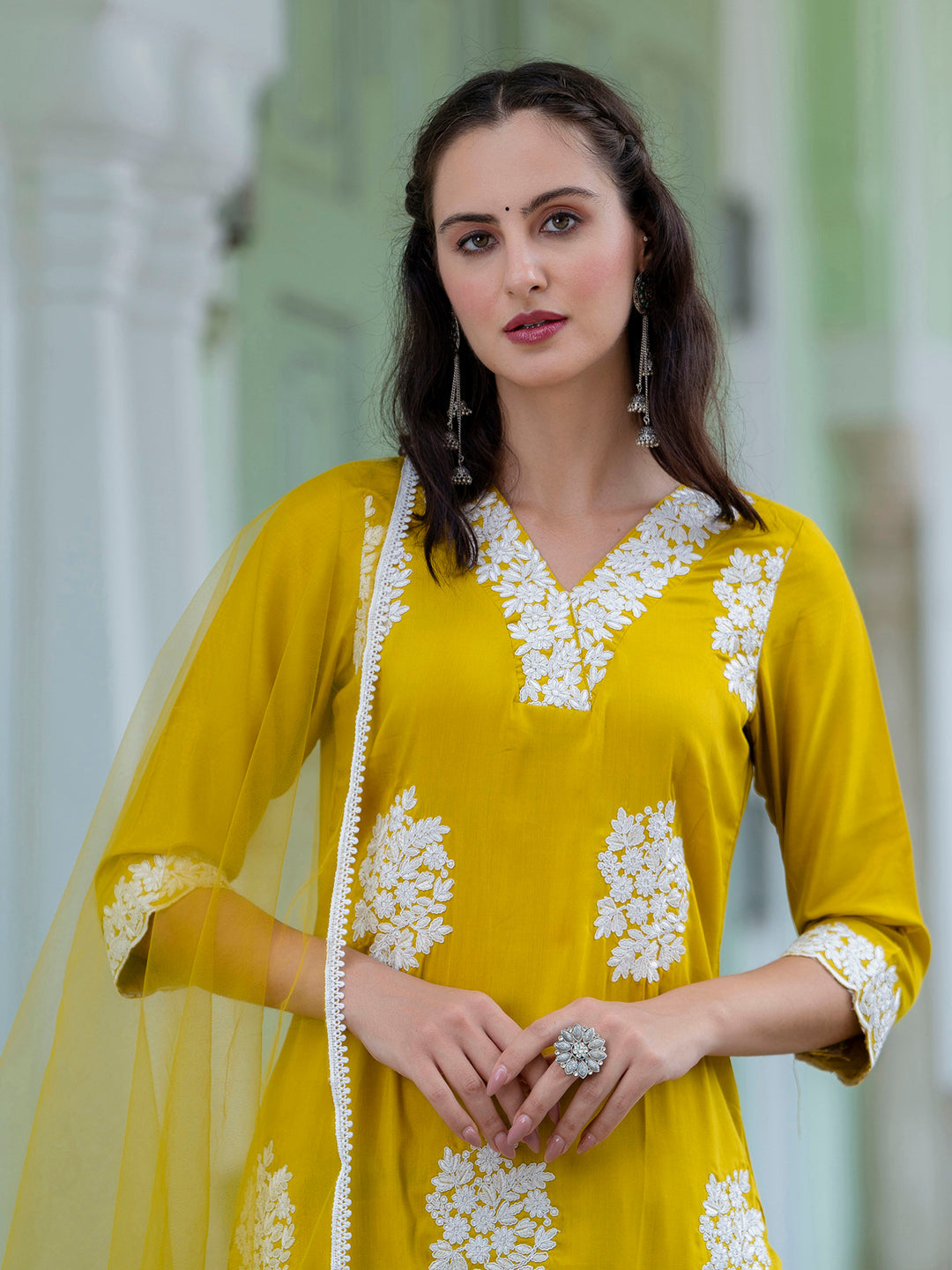 Dhiyona VV Women's Silk Blend Kurta Pant Dupatta Set