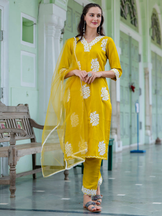 Dhiyona VV Women's Silk Blend Kurta Pant Dupatta Set