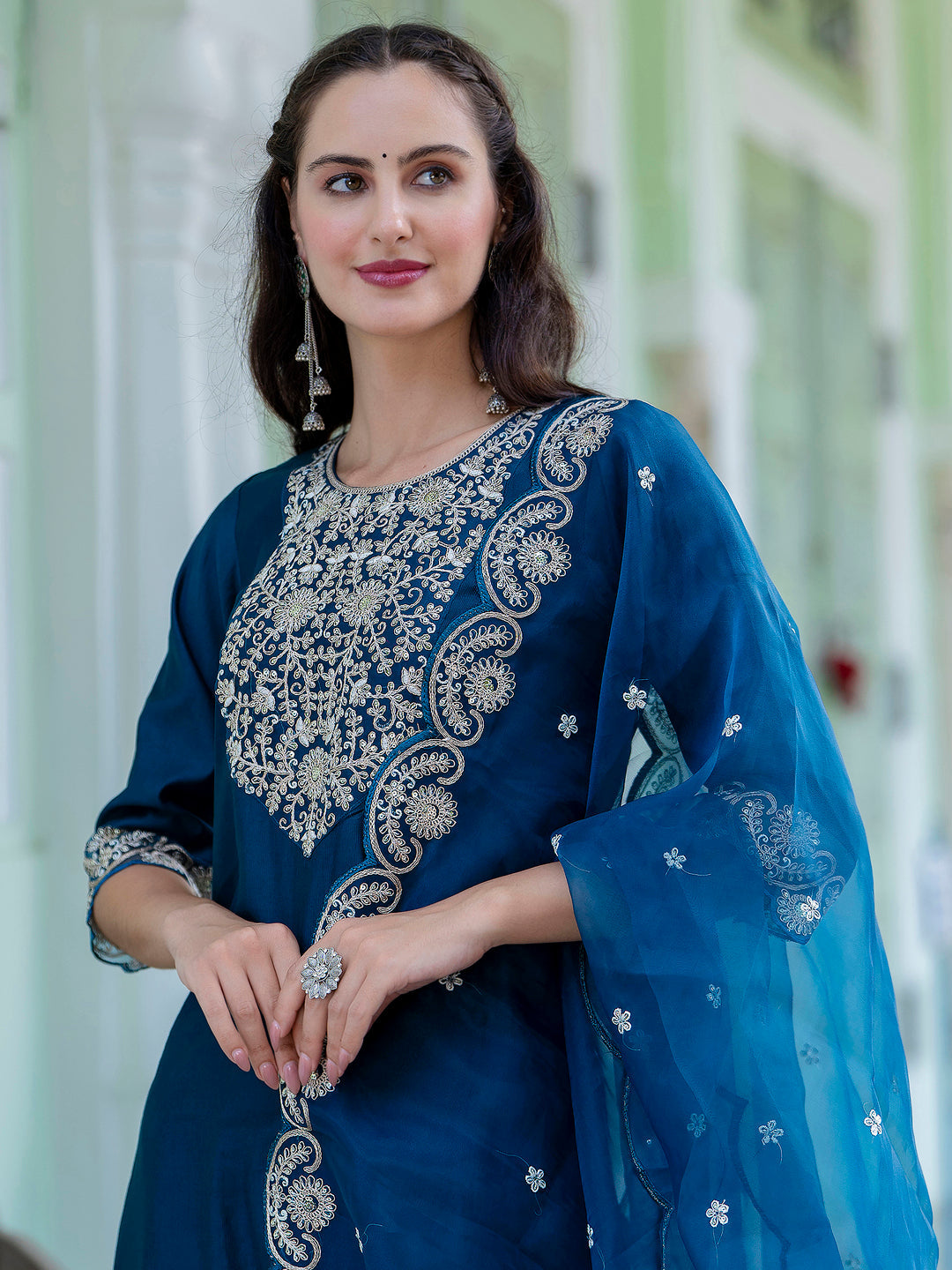 Dhiyona VV Women's Silk Blend Kurta Pant Dupatta Set
