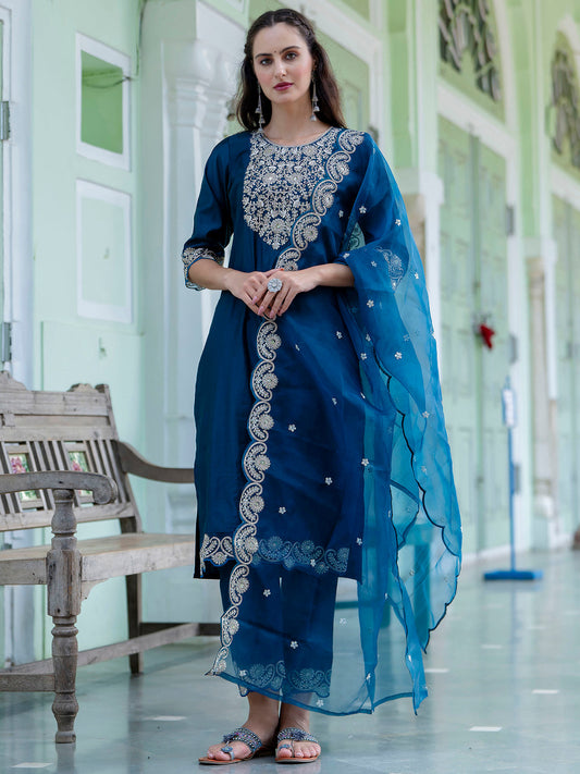 Dhiyona VV Women's Silk Blend Kurta Pant Dupatta Set