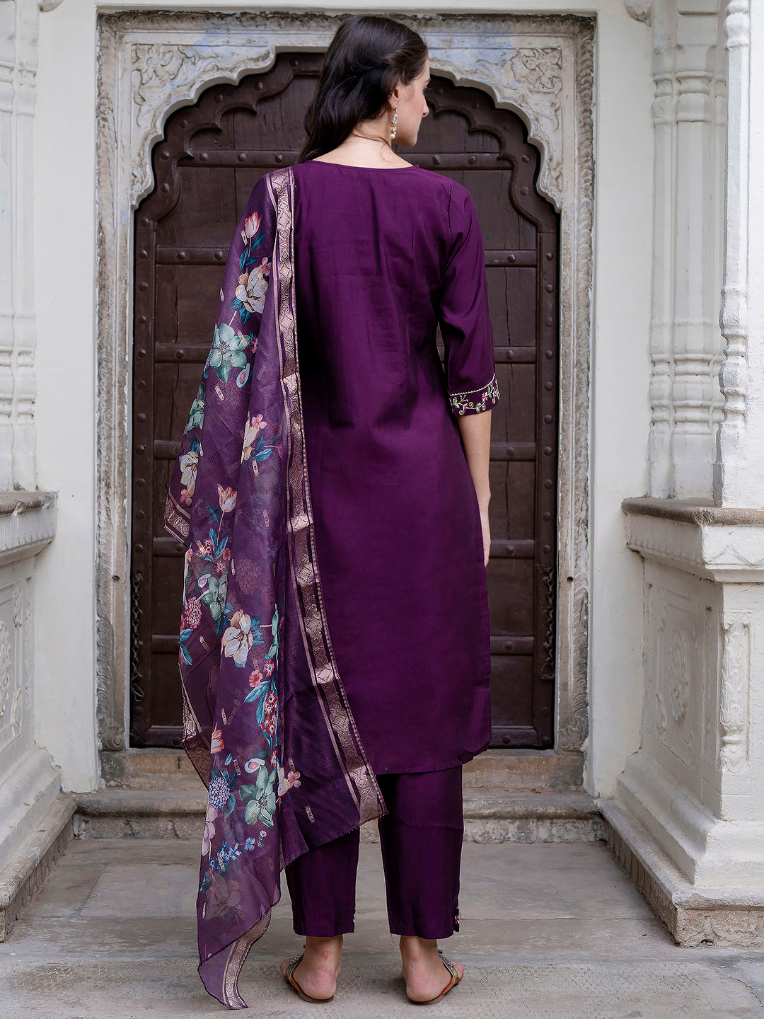 Dhiyona VV Women's Silk Blend Kurta Pant Dupatta Set