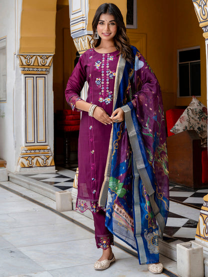 Dhiyona VV Women's Silk Blend Kurta Pant Dupatta Set