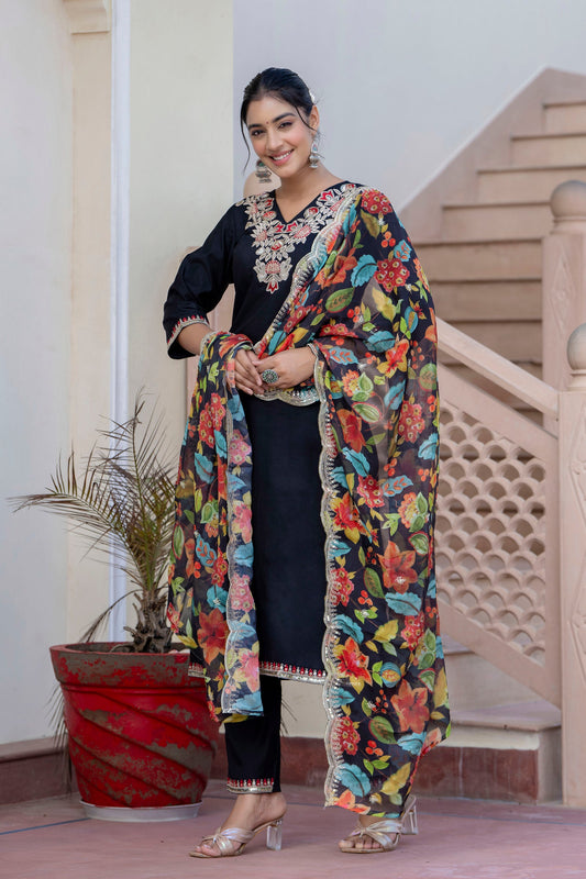 Dhiyona VV Women's Silk Blend Kurta Pant Dupatta Set