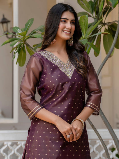 Dhiyona VV Women's Embroidered Silk Blend Straight Kurta