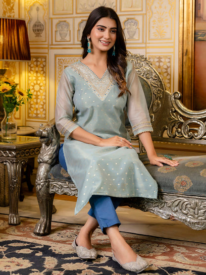 Dhiyona VV Women's Embroidered Silk Blend Straight Kurta
