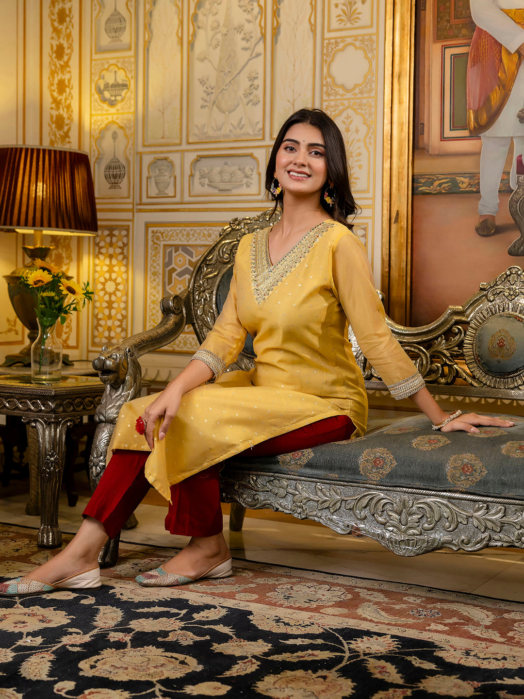 Dhiyona VV Women's Embroidered Silk Blend Straight Kurta