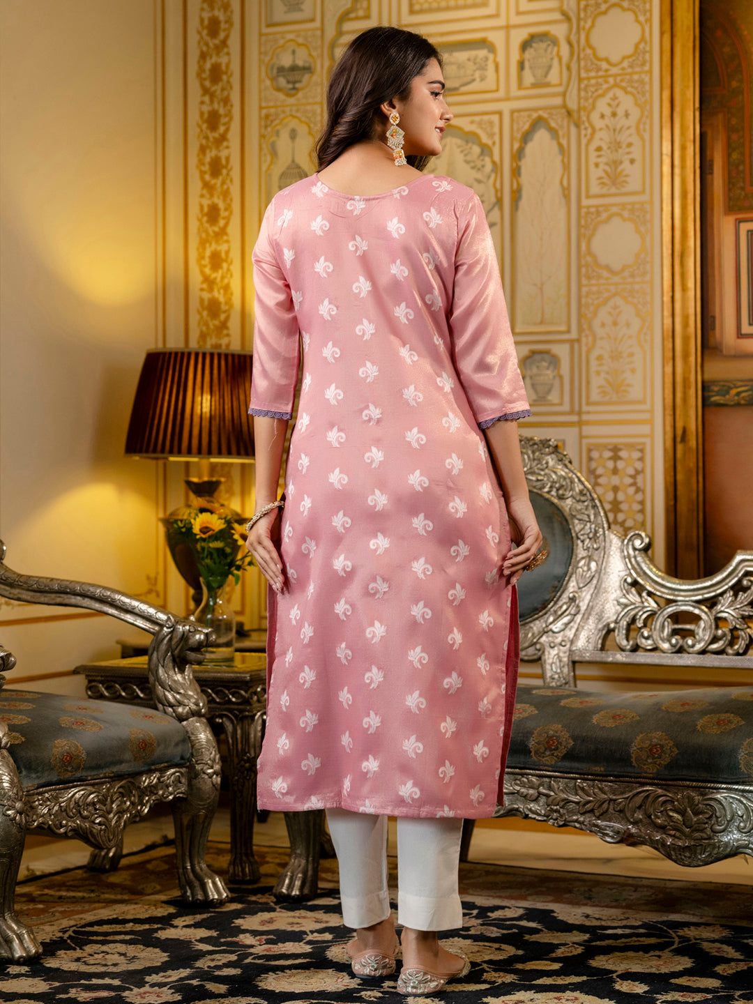 Dhiyona VV Women's Embroidered Silk Blend Straight Kurta