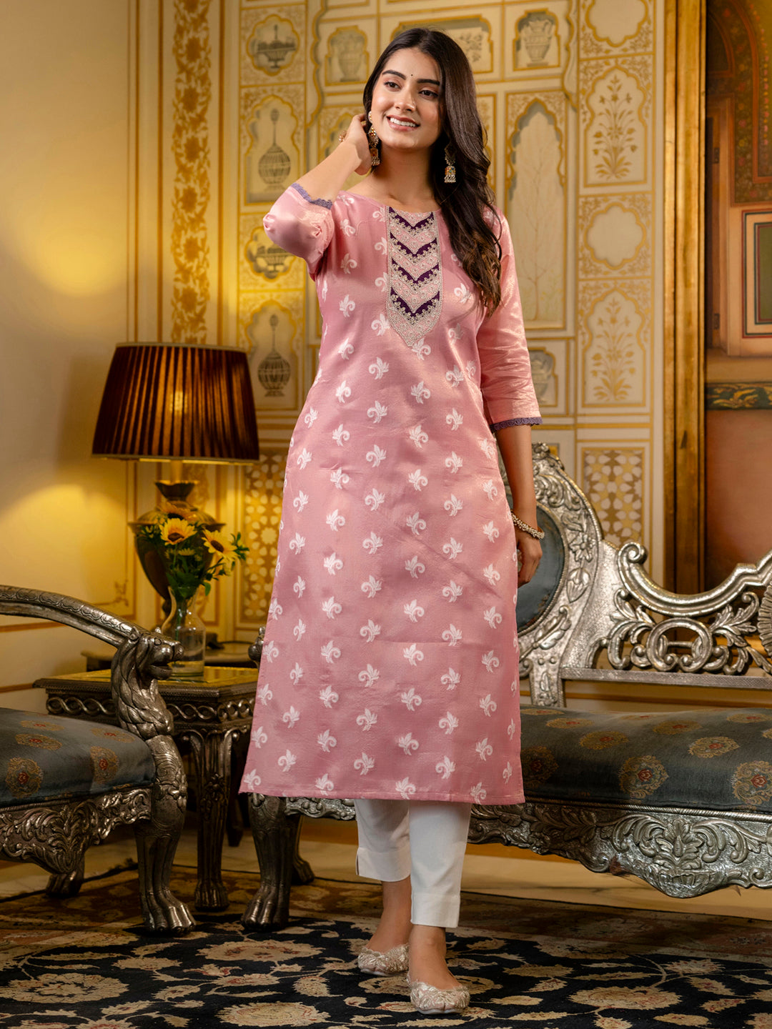 Dhiyona VV Women's Embroidered Silk Blend Straight Kurta