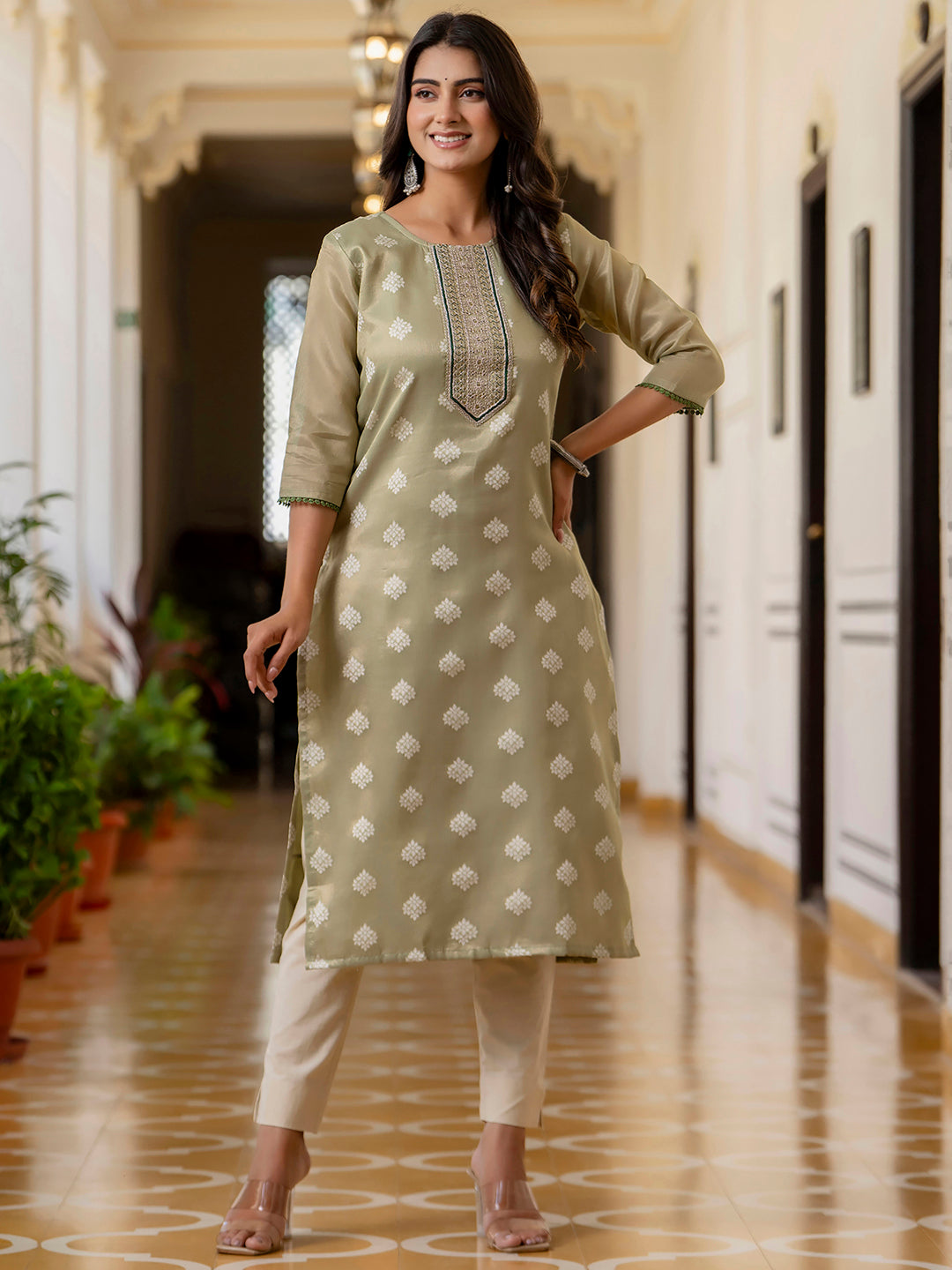 Dhiyona VV Women's Embroidered Silk Blend Straight Kurta