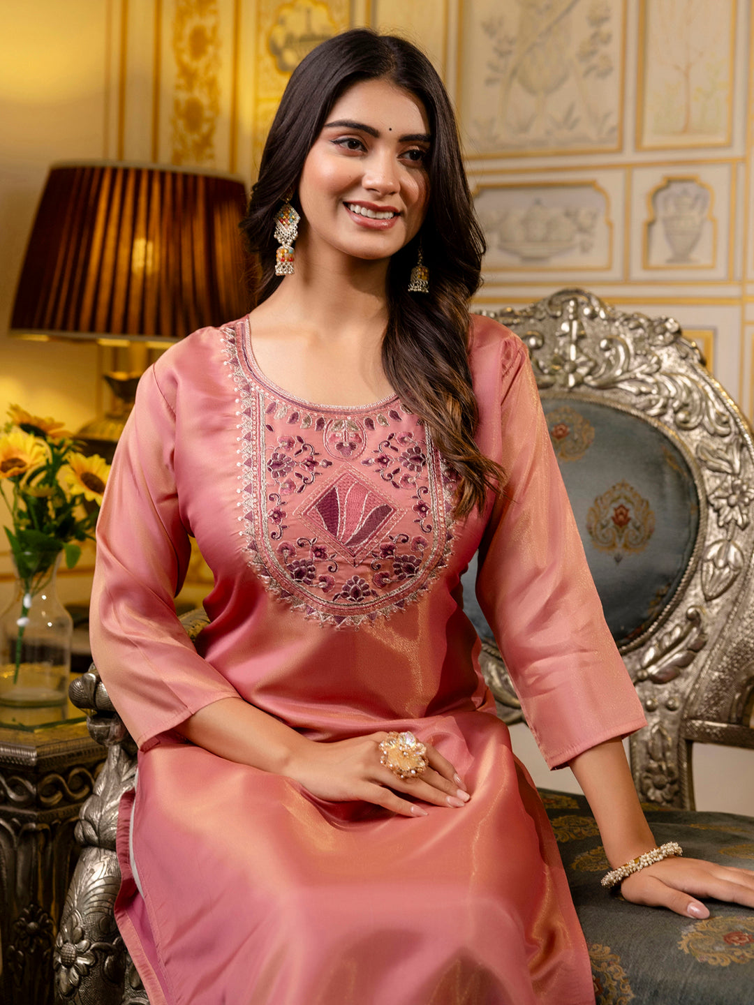 Dhiyona VV Women's Embroidered shimmer Silk Blend Straight Kurta